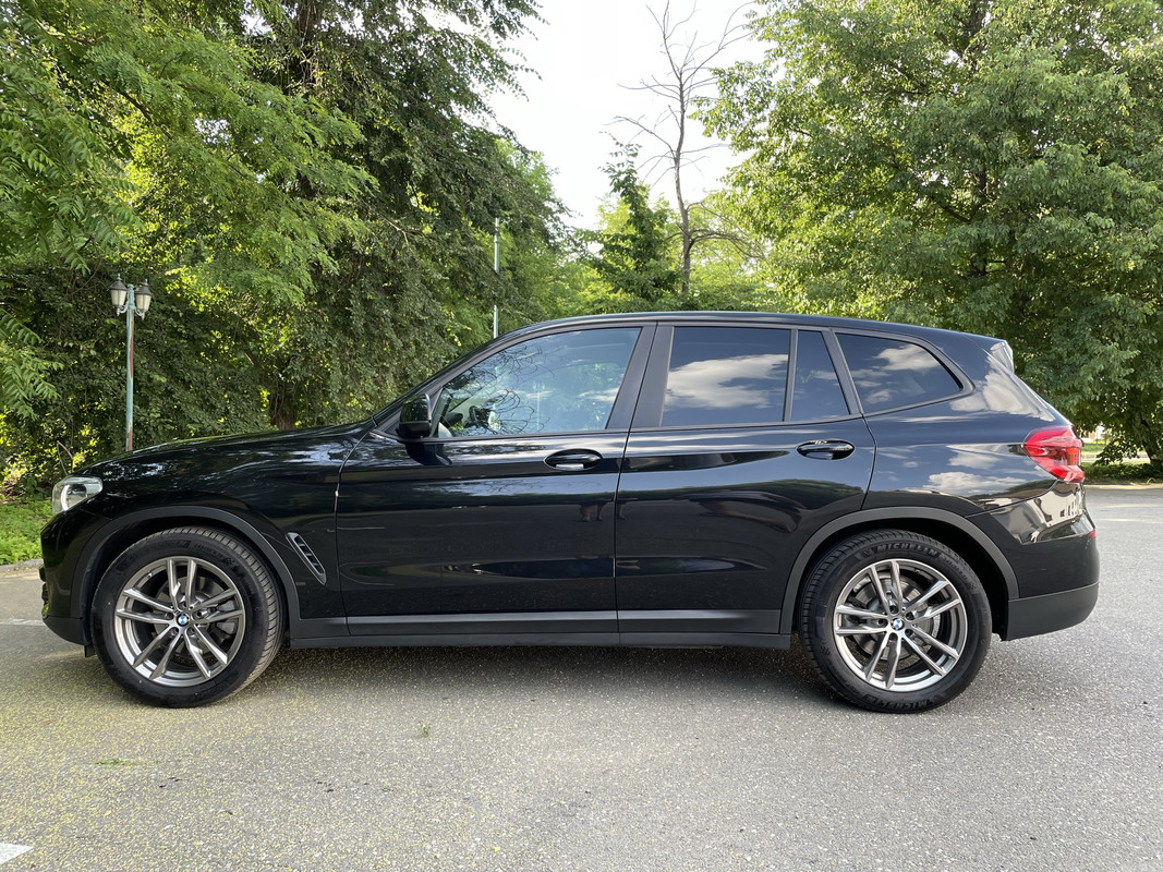 3BF51B7D-963B-4BEF-AF27-822124234A87