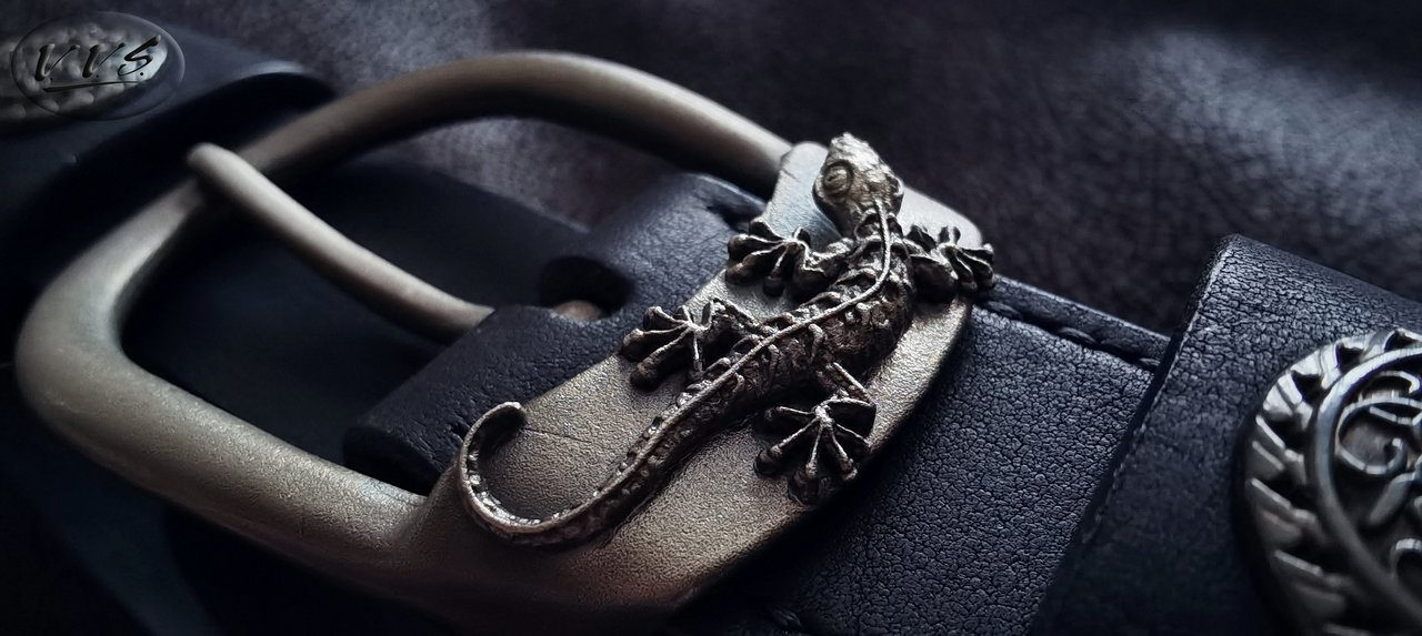 пряжка геккон1,3