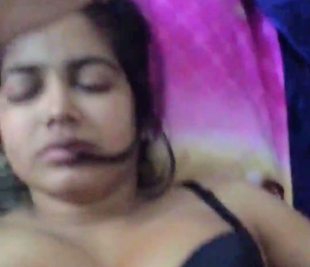 Hot Bhabhi viral video by her ex boyfriend