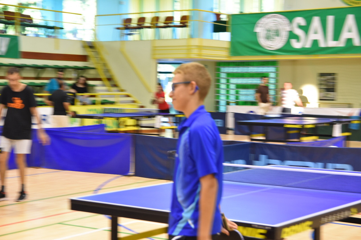 24CD0BDD-5D26-4BD0-BAAE-F098A6C7FE48