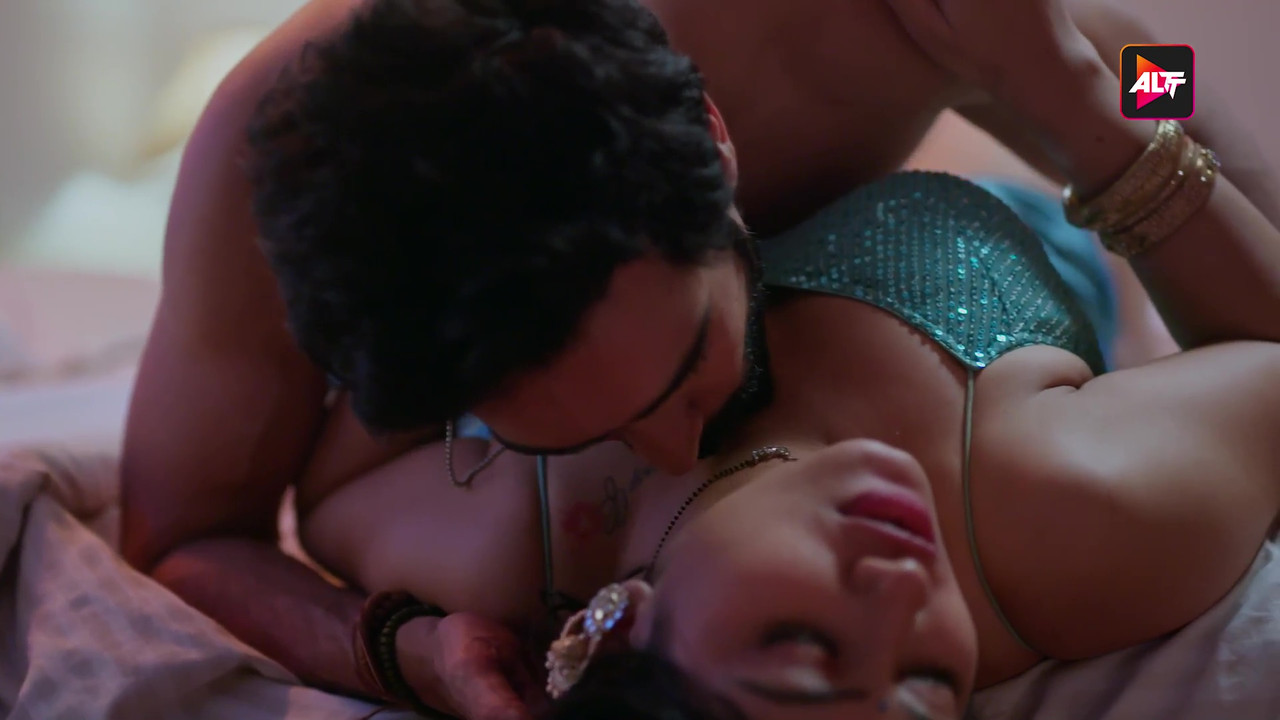 vlcsnap-2025-06-24-00h52m53s358