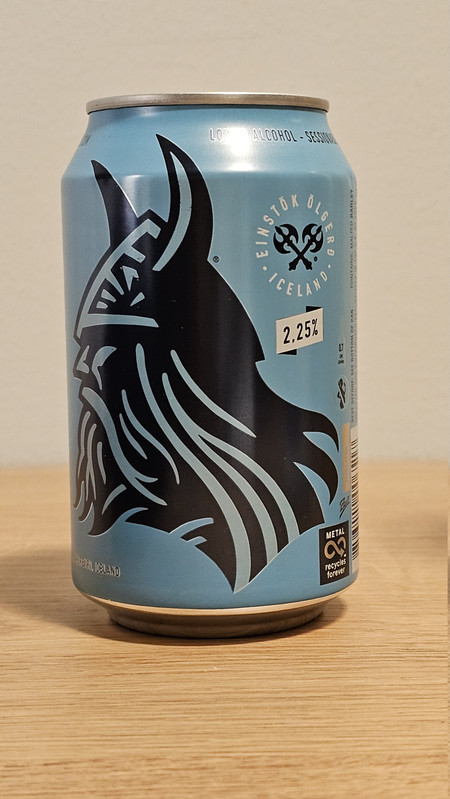 Einstök，冰島語「獨一無二」，三選一我會選這個