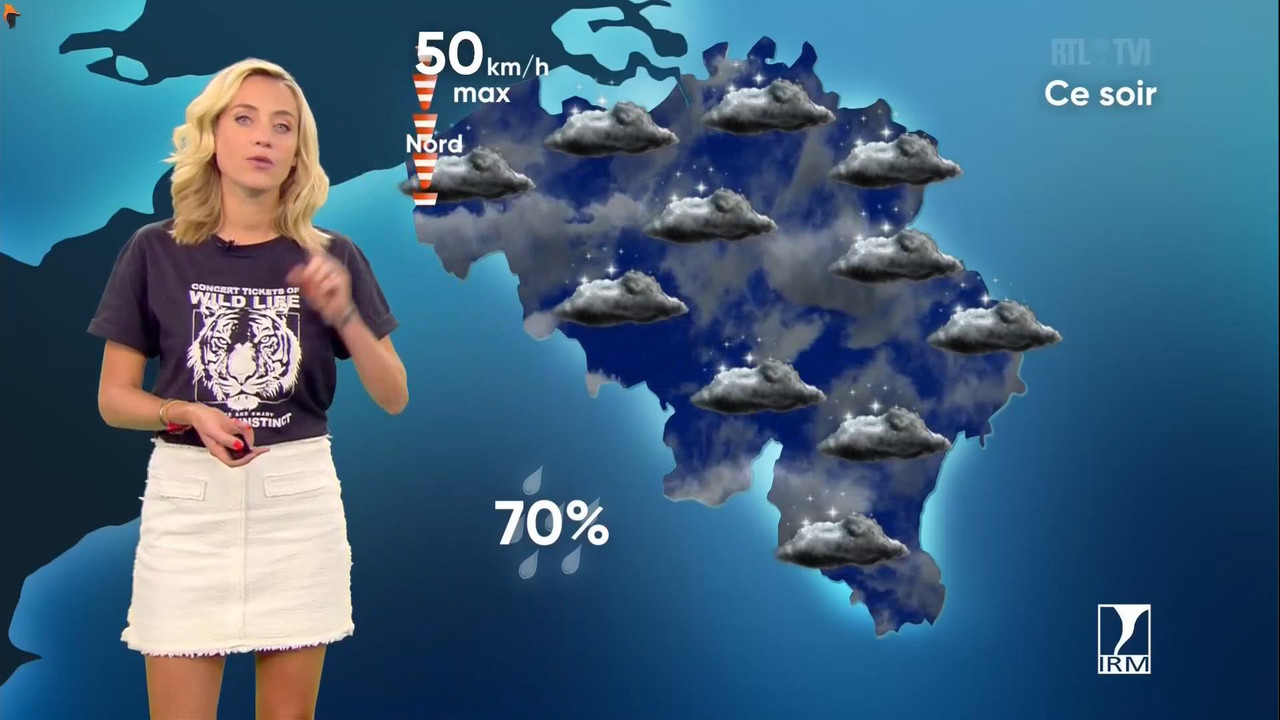 Emilie Dupuis 250821.mp4_snapshot_01.46_[2021.08.25_15.47.08]