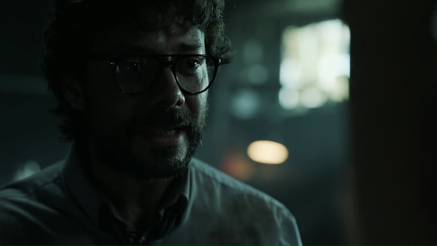 Money Heist 2017 WebRip Season 2 [Hindi + Tamil + Telugu + English] 480p 720p ESub Screenshot