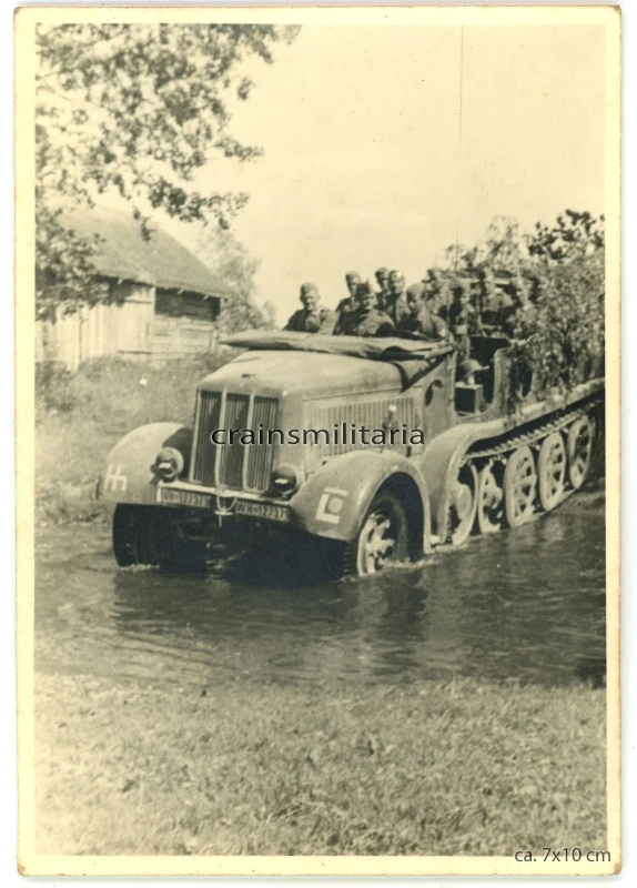 Orig Foto Halbkette Sd Kfz s Art Abt 620 mit Wappen Panzergruppe 3 in Russland