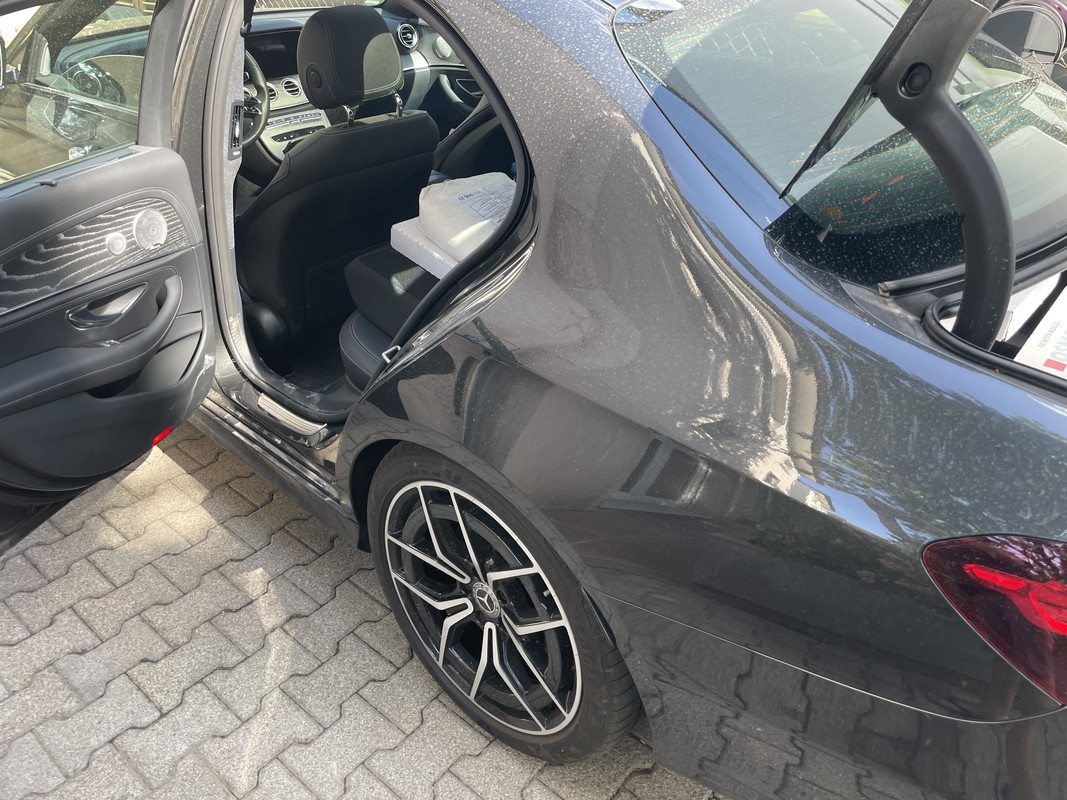 C6D84EC6-4E81-4A11-9006-DE926D6D9841