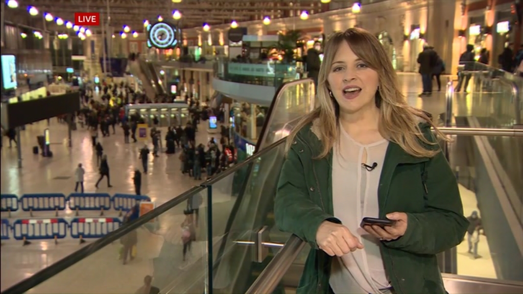 BBC London News_20220218_18301900.ts_snapshot_11.41.744