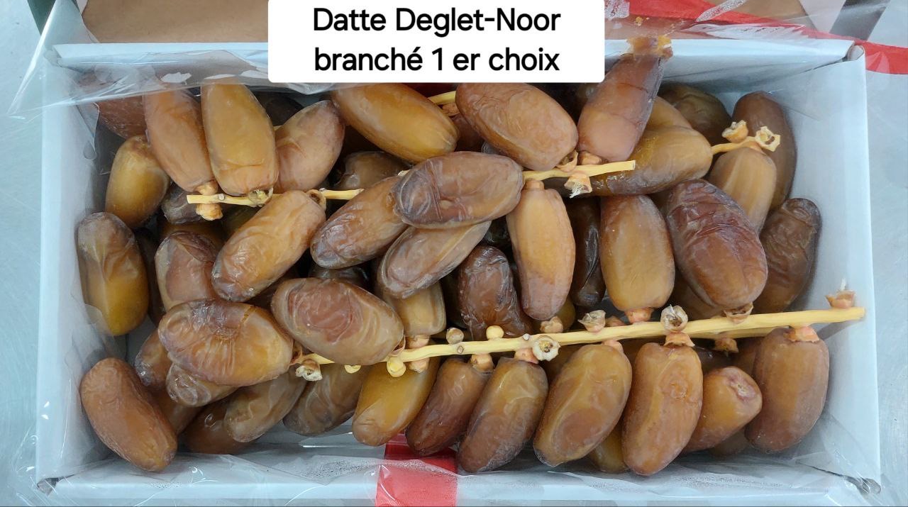Deglet Nour Dates