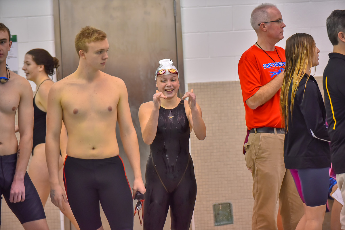 swim233w