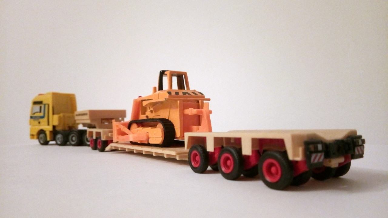 Mach (7332)