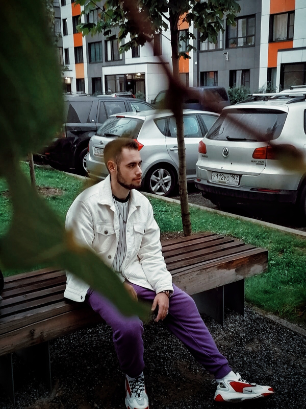 82DE7692-2CB7-43A8-83C7-EB585104B1BF