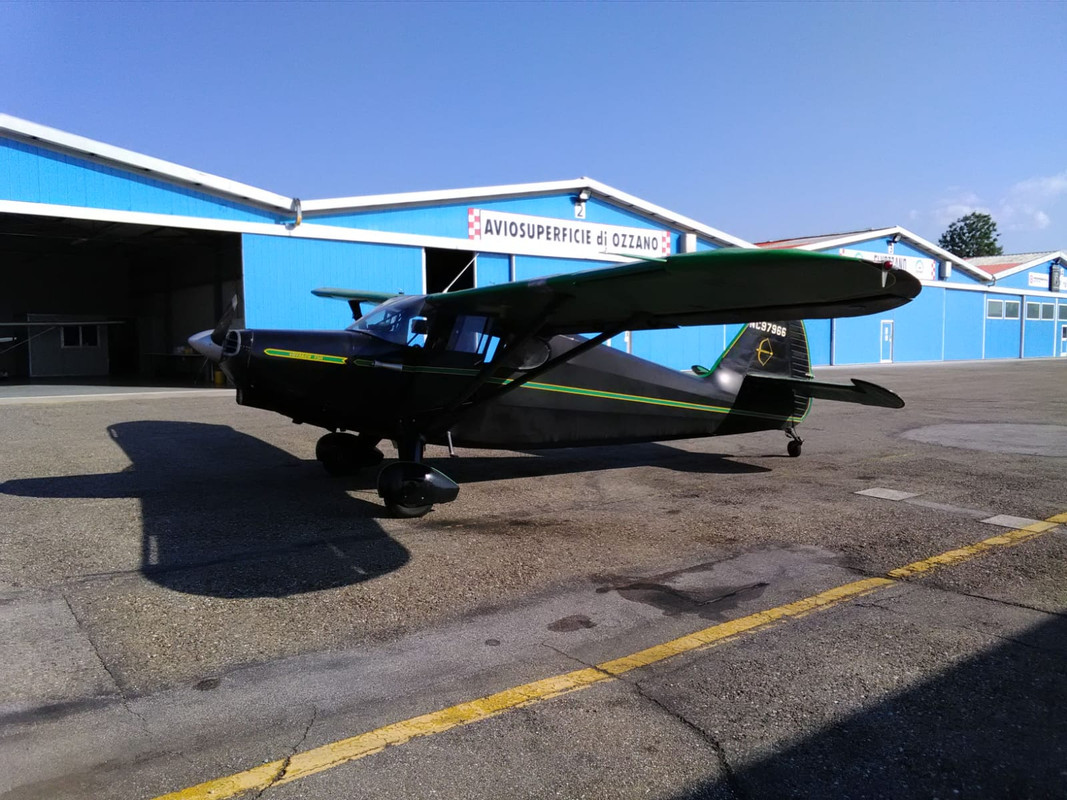 NC97966. Stinson 108 Voyager (2)