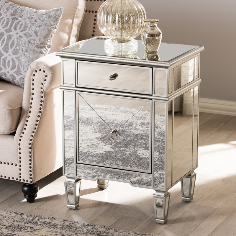 Beglin_Hollywood_Regency_Mirrored_1_Drawer_Nightstand.jpg
