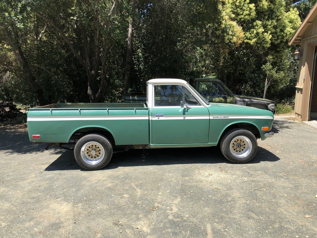 ECA80BA1-08FC-412C-8973-58CFA2FCD47A