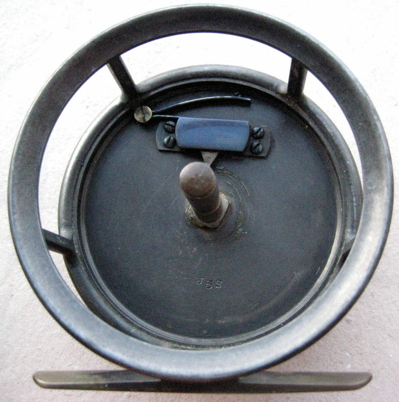 The Uniqua Salmon 4 inside