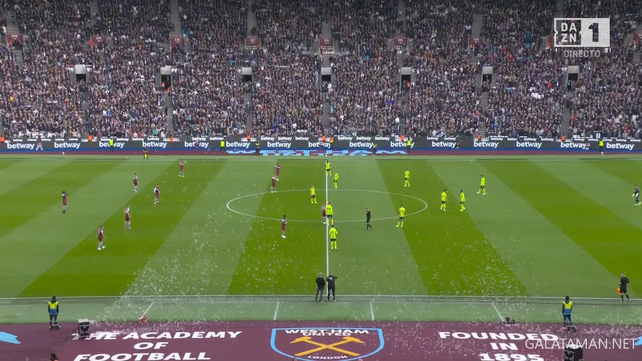 20240211-WHU-ARS-EPL_1ES.ts_snapshot_00.10.45.880