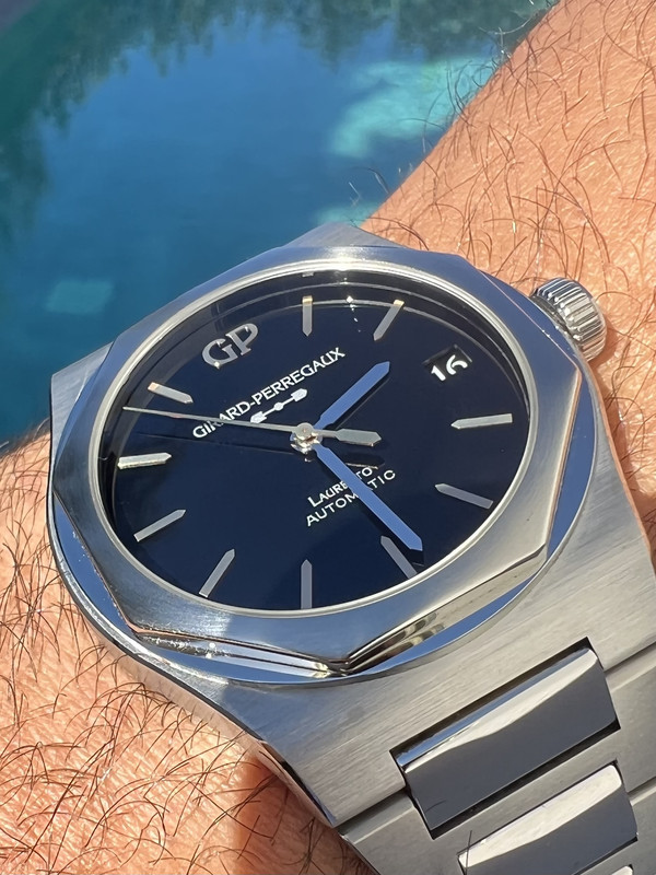 8243B909-04D5-41FC-99A4-04919E042C93