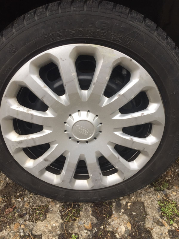 C9034E4B-C838-4CC2-8027-20C7A2F17913