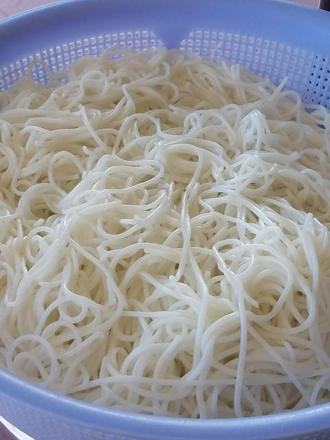[Image: 04-Noodle.jpg]