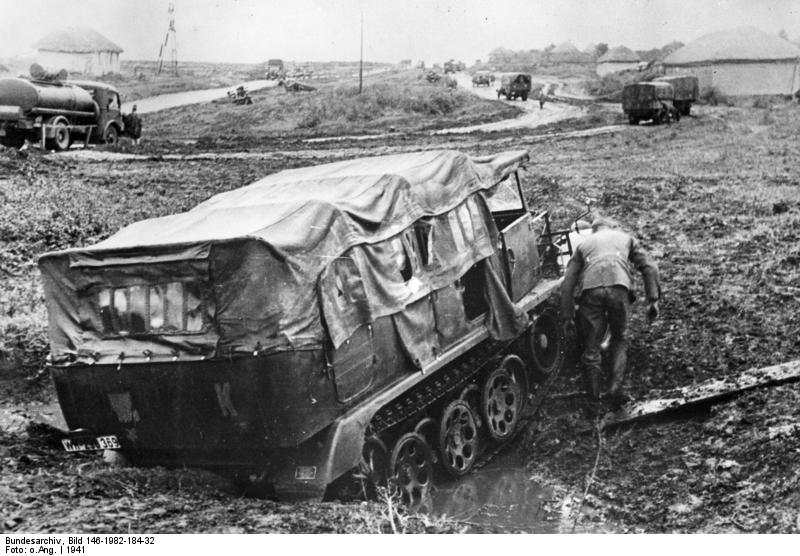 Limpiando los rodamientos de un Schützenpanzer