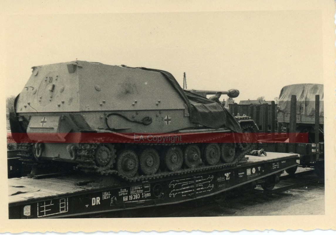 Russland Panzer Tank Panzerjäger Ferdinand Elefa