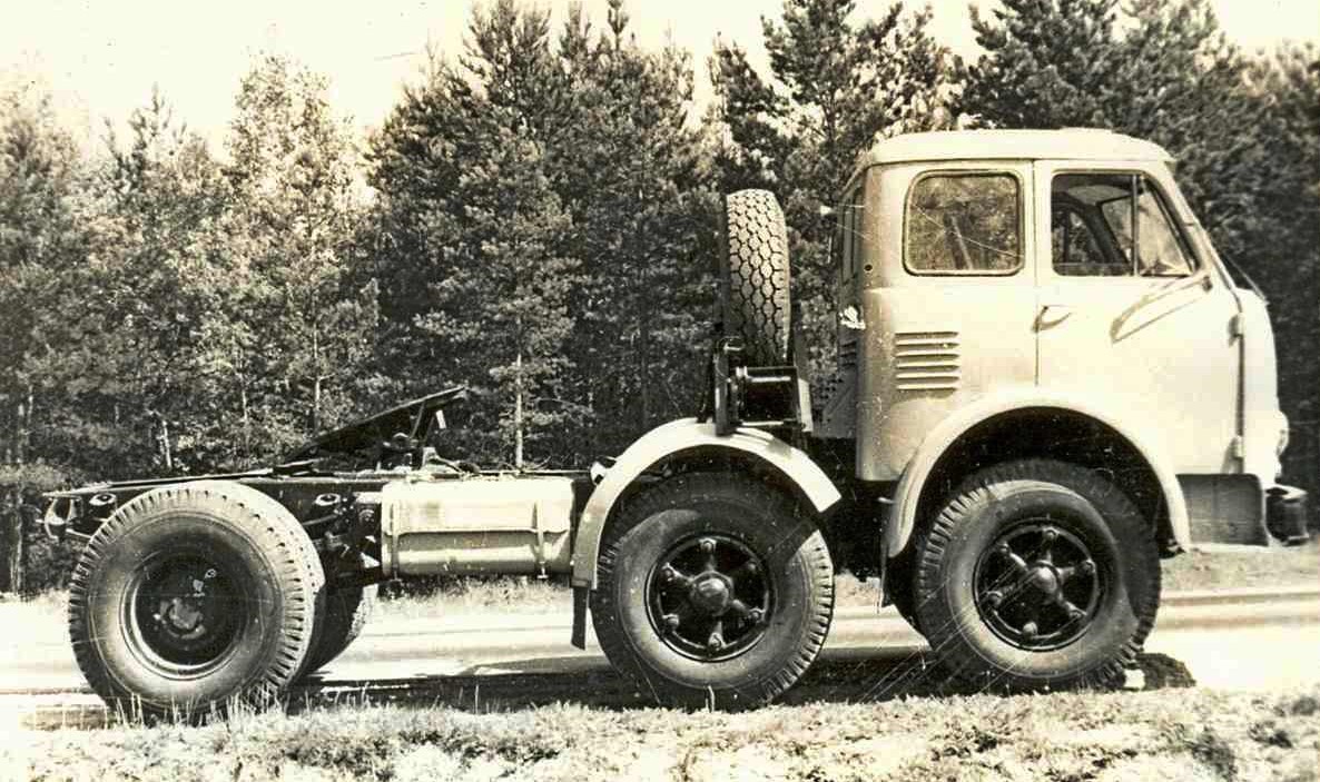 МАЗ-520