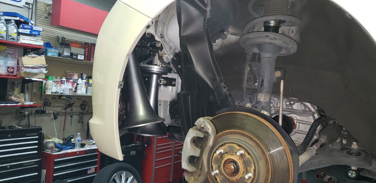 SiennaTrainHornInstall (51)