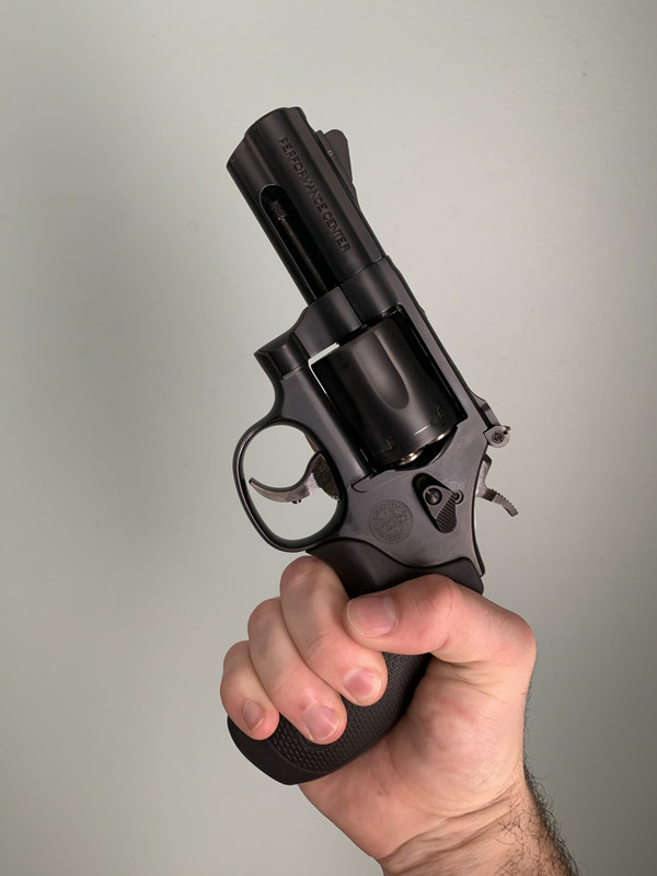 AADB1617-66A1-4902-8686-84E43B773ABB