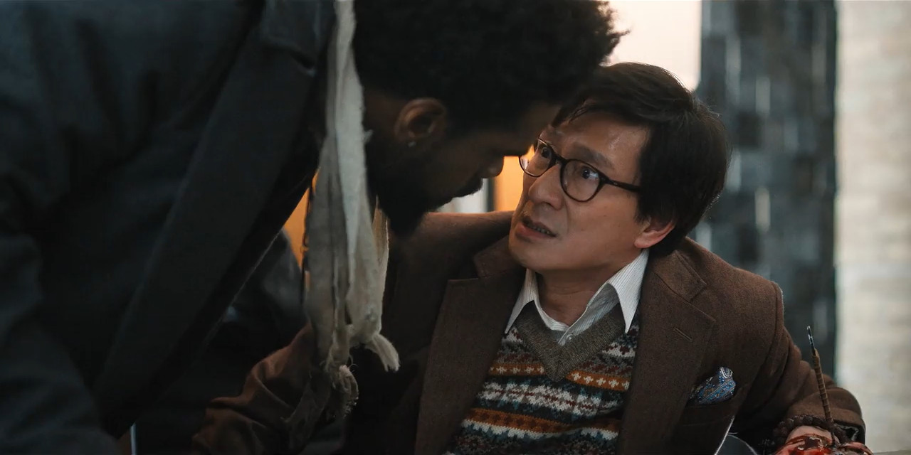 Love Hurts 2025 WebRip [Hindi + English] 480p 720p ESub Screenshot