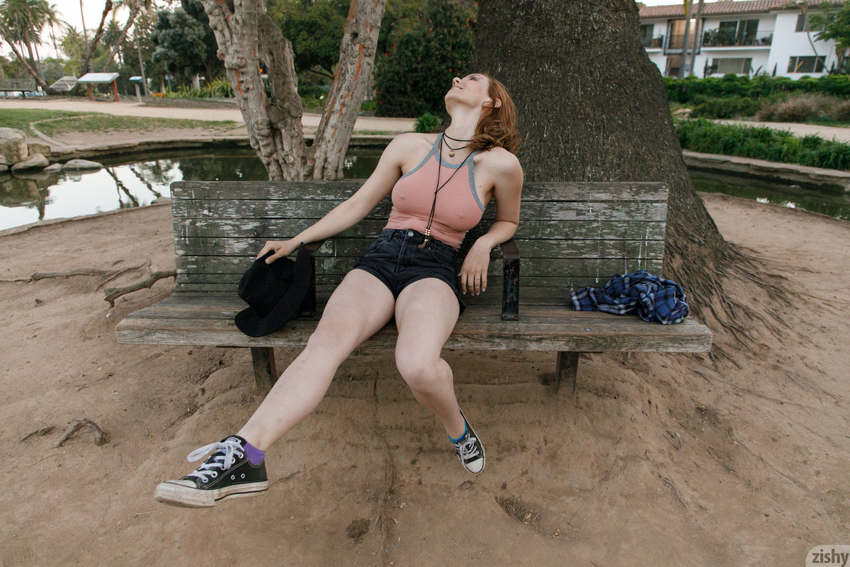 full_019_3876205555061849