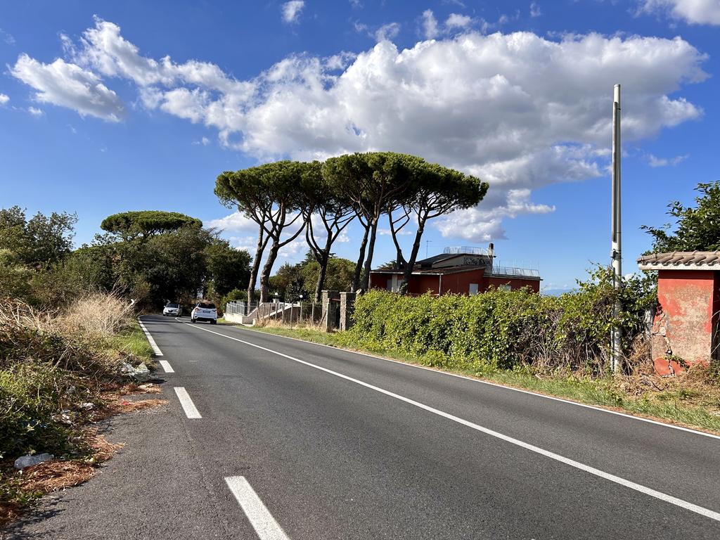 Жаркий сентябрь на побережье Тирренского моря.