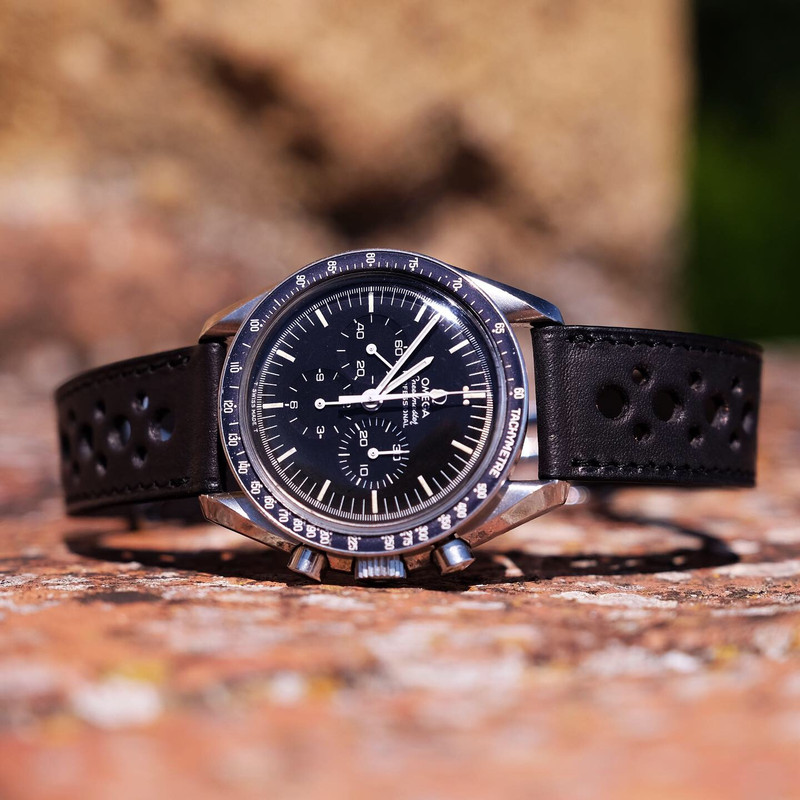 Feu de Speedmaster - tome 11 - Page 20 39-C1726-F-F3-E2-45-B8-9-AE9-4-E53-C4258-FDF
