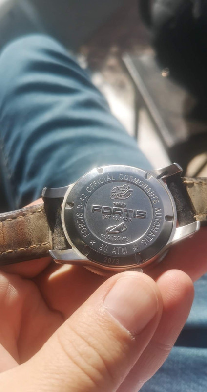 6D8D5951-CB41-42F4-A8E1-713964E31FA8