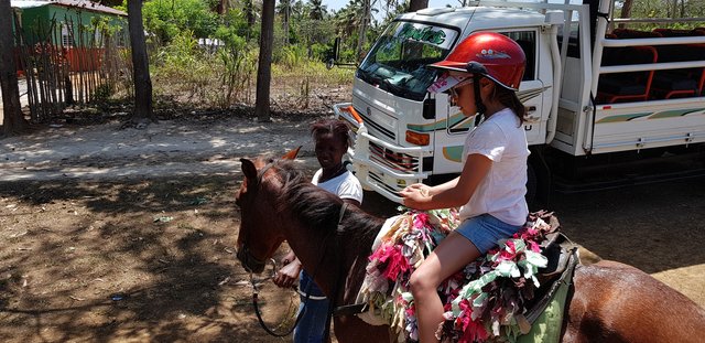 DIA 4 - EXCURSION A SAMANA, CASCADA DEL LIMON E ISLA BACARDI - Hotel Grand Sirenis Punta Cana + Samana + Cortecito (50)