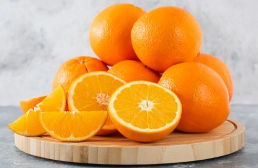Can Parrots Eat Orange Peels