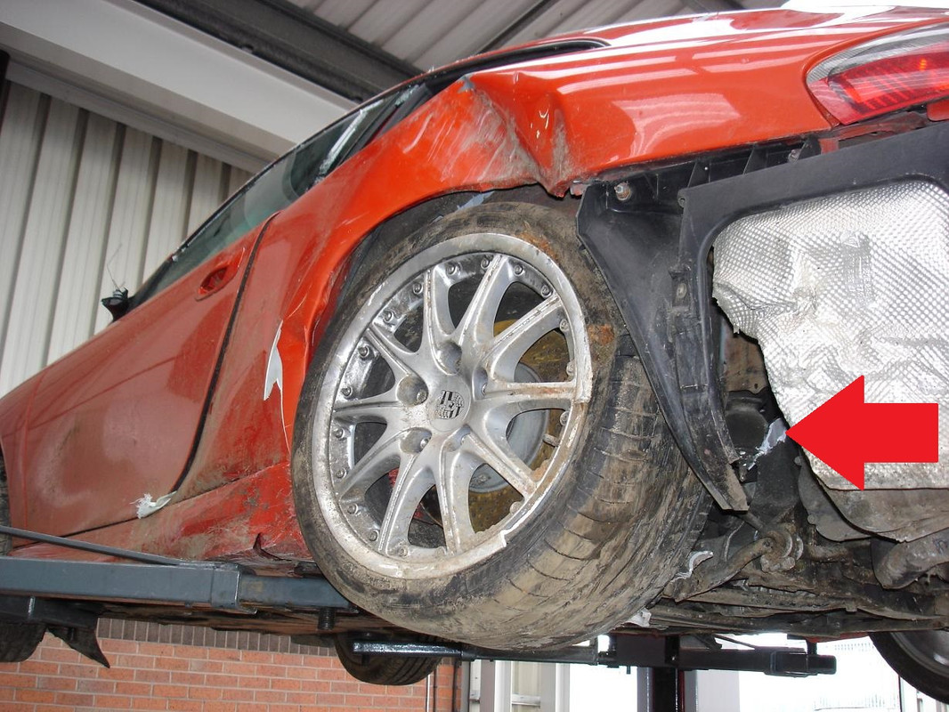 RED Damaged Gertie 002