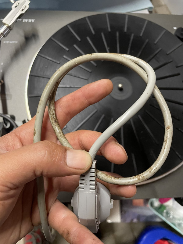 672EF51E-45D9-4C14-81F1-341D0A39865C