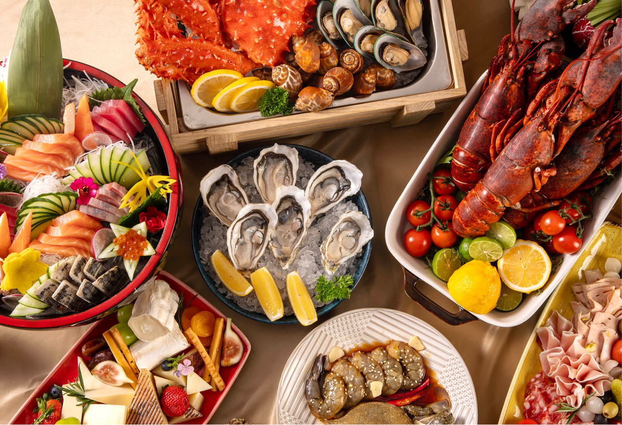 New Year s Eve Gala Buffet at Plate Restaurant 3