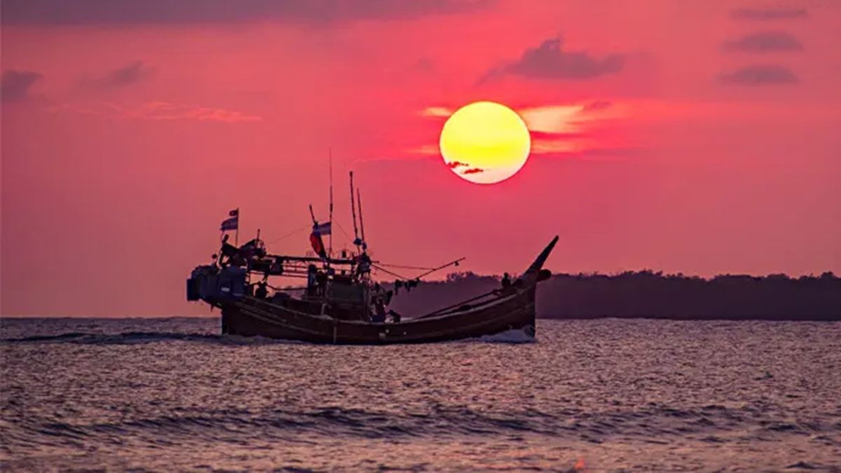 কুয়াকাটায় ৮০ শতাংশ হোটেলের কক্ষ বুক