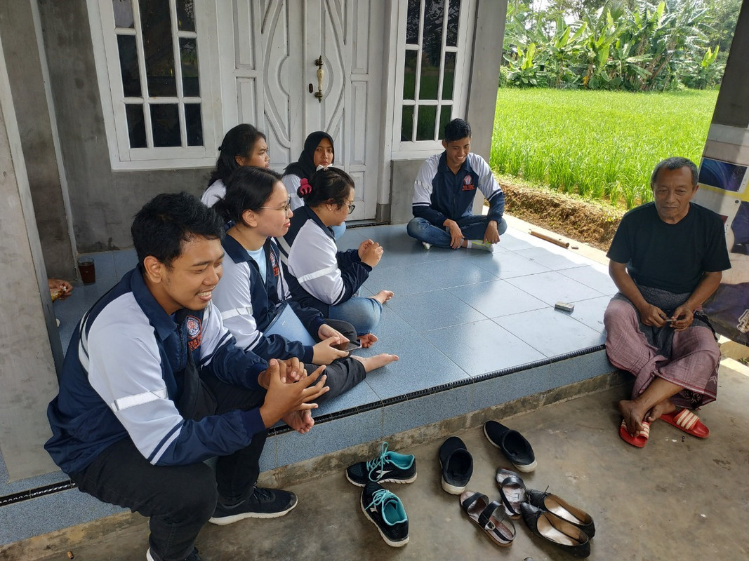 Berbincang dengan pemilik Keripik Singkong Barokah