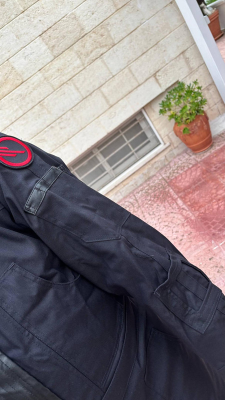 photo 5902119517180071018 w