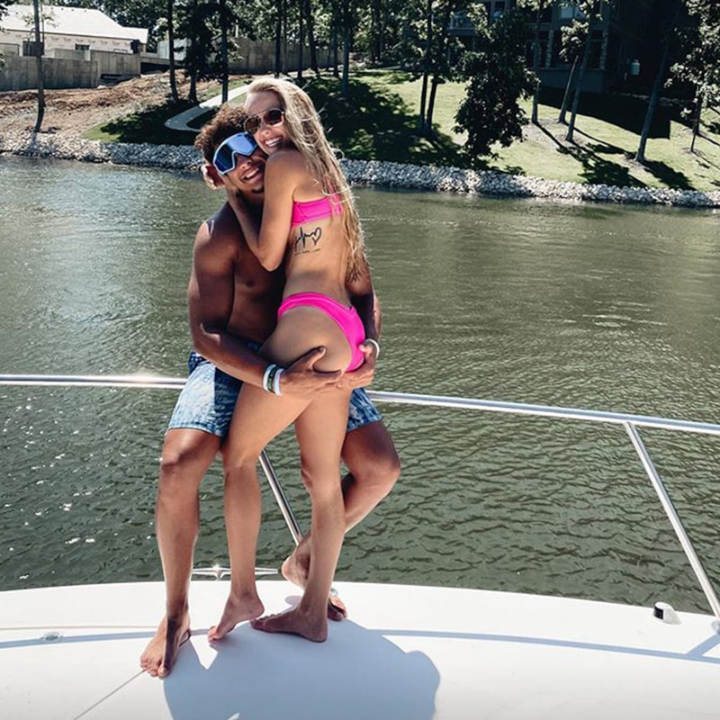 A2A2FC71-3013-4A6D-8716-82890410D5A1