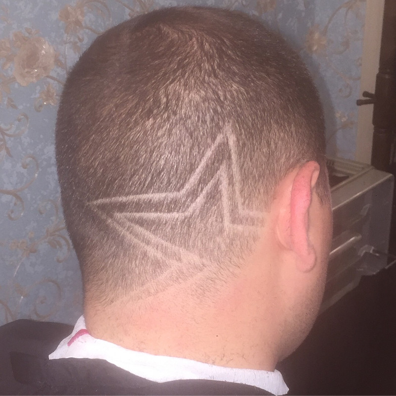 7683F7F7-D9B5-4AF5-A7BD-0C75E1376109