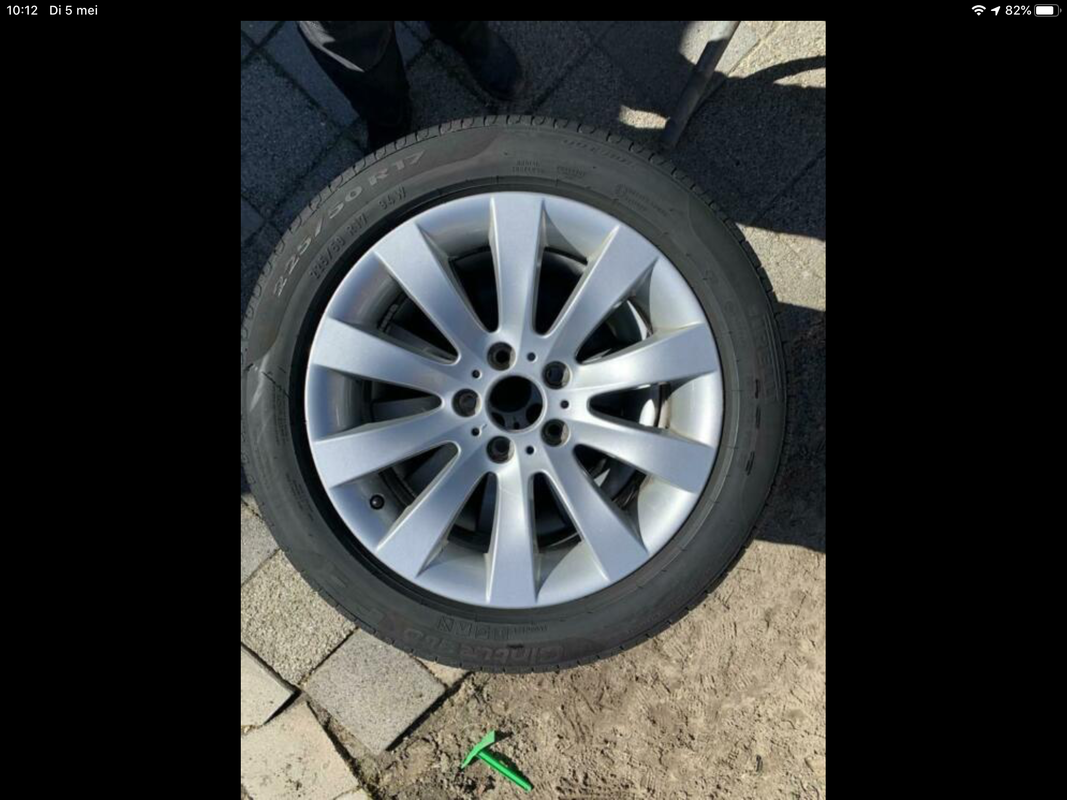 BAEB0670-11FB-433D-8DA3-28C5EE25B719