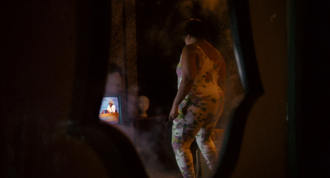 Precious 2009 (1080p x265 10bit Tigole).mkv_snap