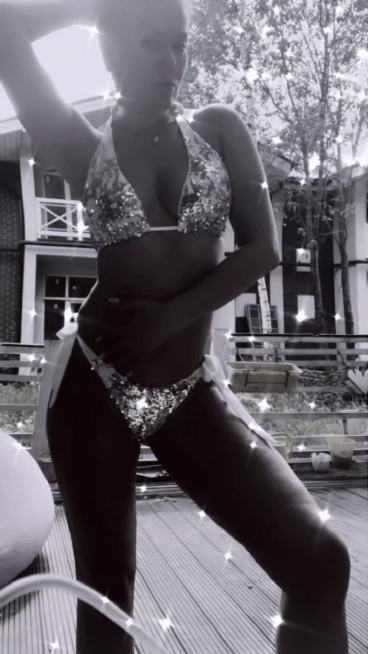 E64CD37A1500790D5FD417CA70966884_video_dashinit_1