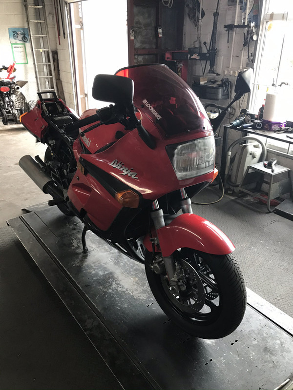 EF099488-B75C-4D36-A729-BC71E1159E15