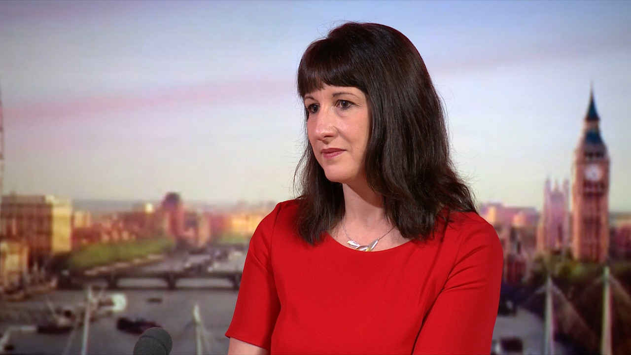 The Andrew Marr Show_20211024_09001000.ts_snapshot_00.24.22.942