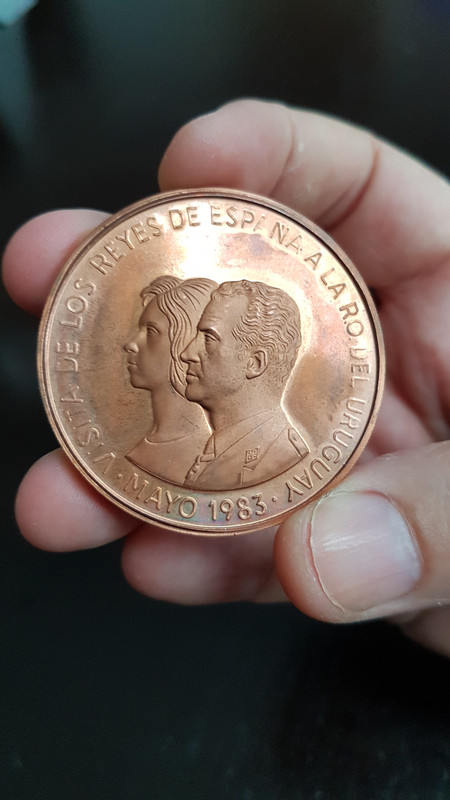 Uruguay •1983• Nuevos Pesos 2.000 •ENSAYO• 20191022-130539