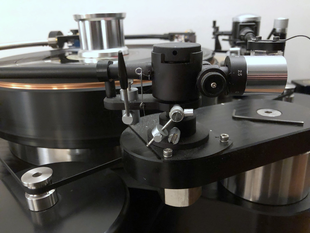 64045A2C-9F38-4000-AA75-D1AF1984542D